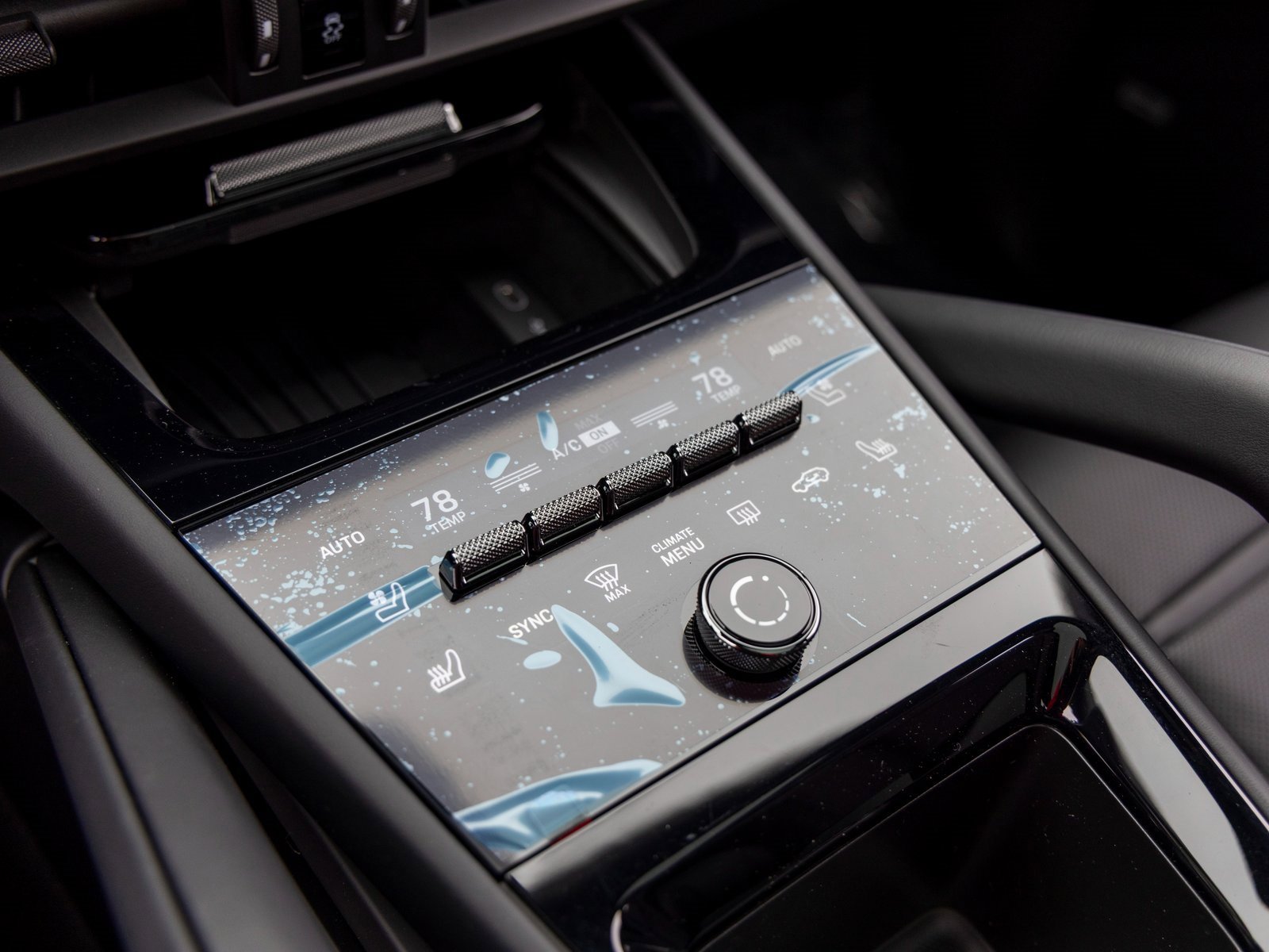 New 2026 Porsche Cayenne Coupe image 36