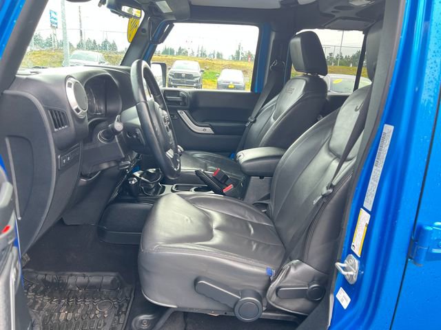 Used 2016 Jeep Wrangler Unlimited Rubicon w/ Connectivity Group image 20