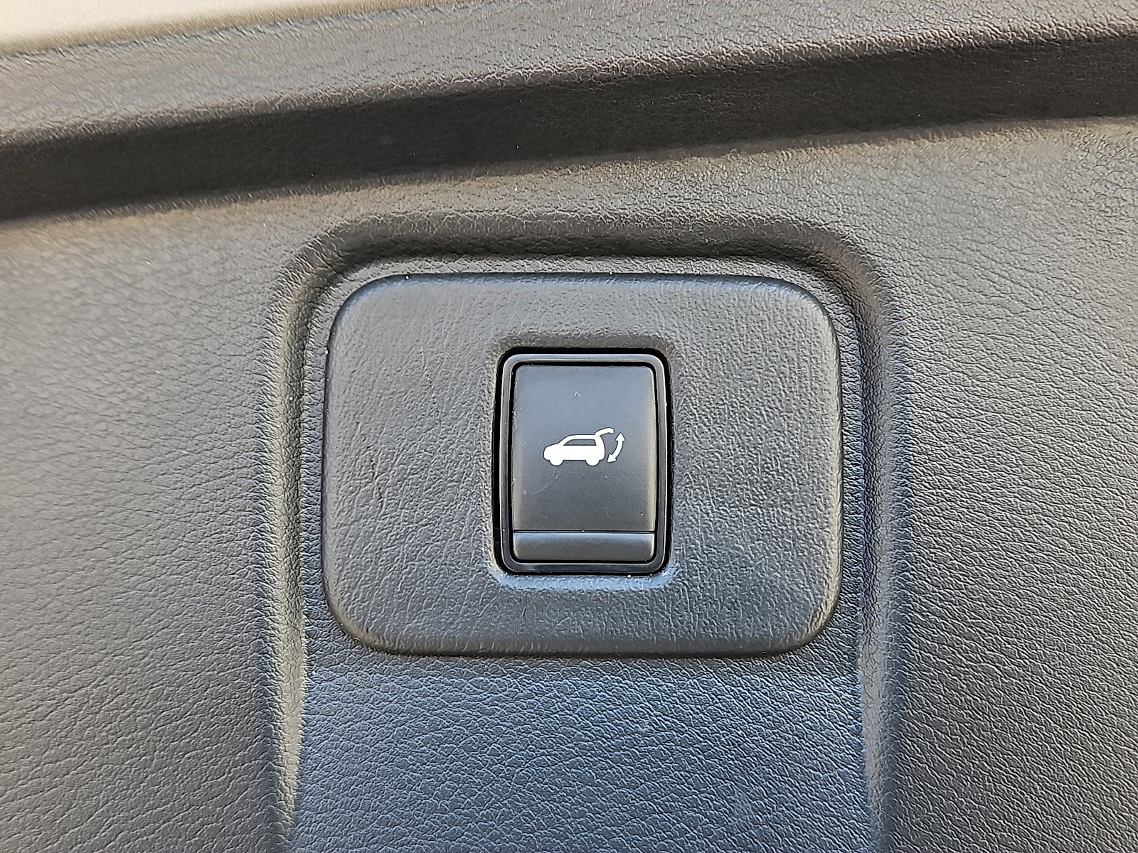 Used 2021 Nissan Murano Platinum w/ Cargo Package image 7