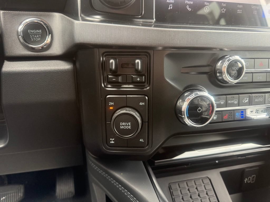 New 2026 Ford F250 Platinum AWD/4WD image 32