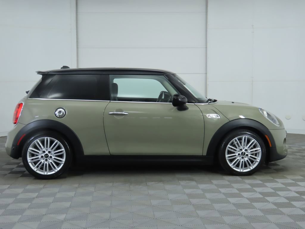 Used 2019 MINI Cooper S w/ Signature Upholstery Package image 4