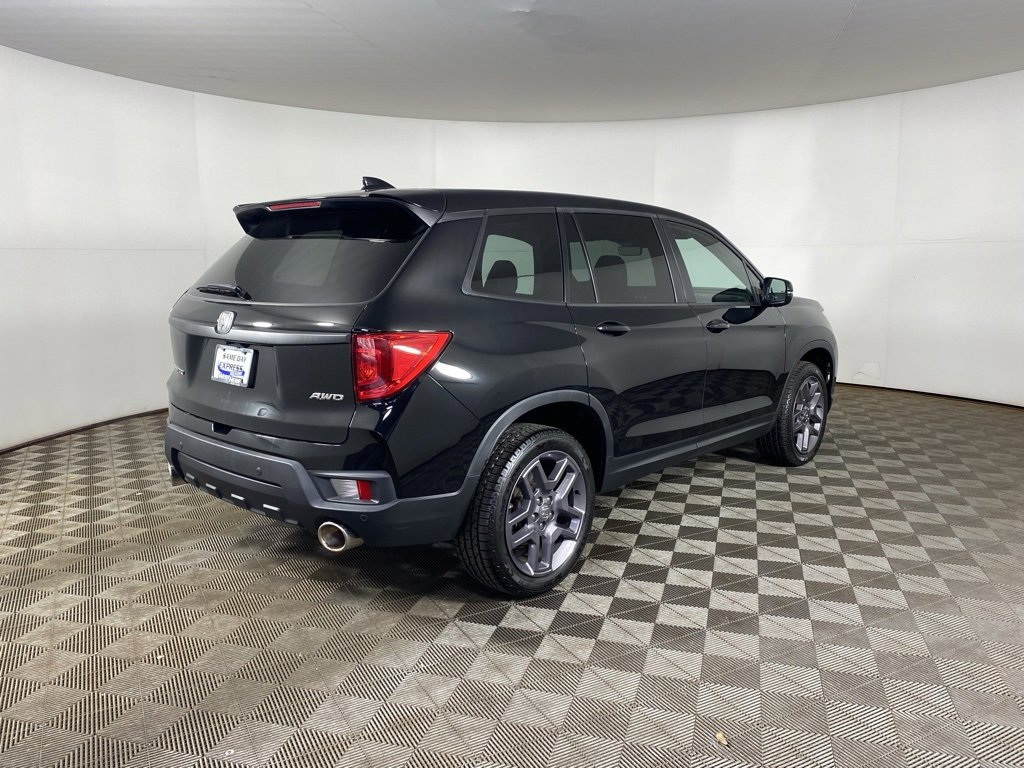 Used 2023 Honda Passport EX-L image 3