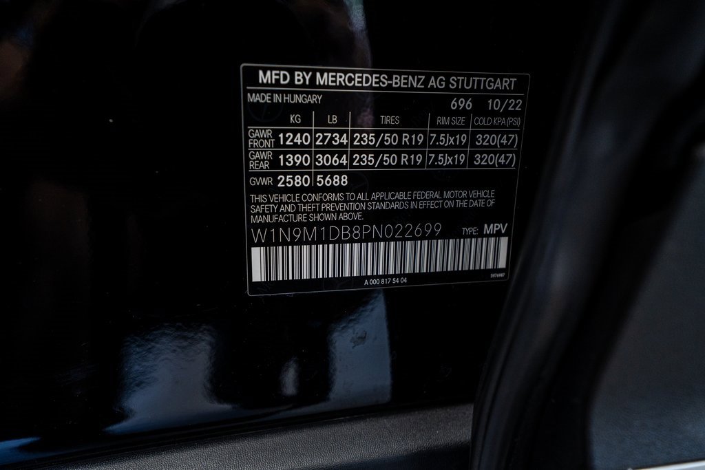 Used 2023 Mercedes-Benz EQB 350 4MATIC SUV w/ Exclusive Package image 64