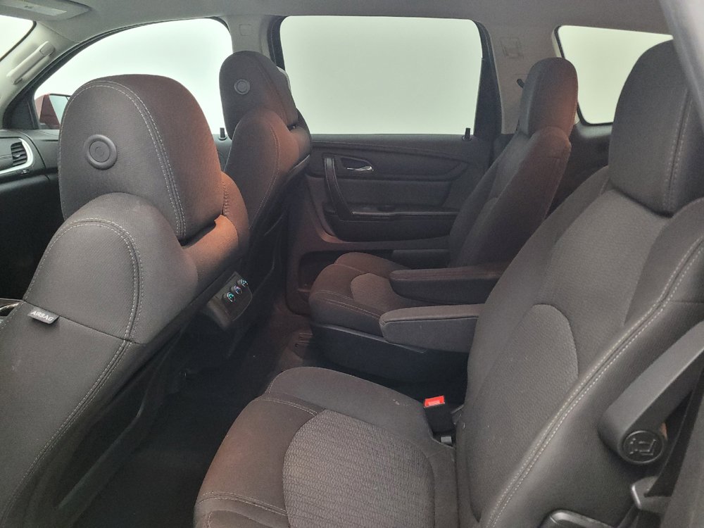 Used 2017 Chevrolet Traverse LT w/ Style and Technology Package FWD image 18