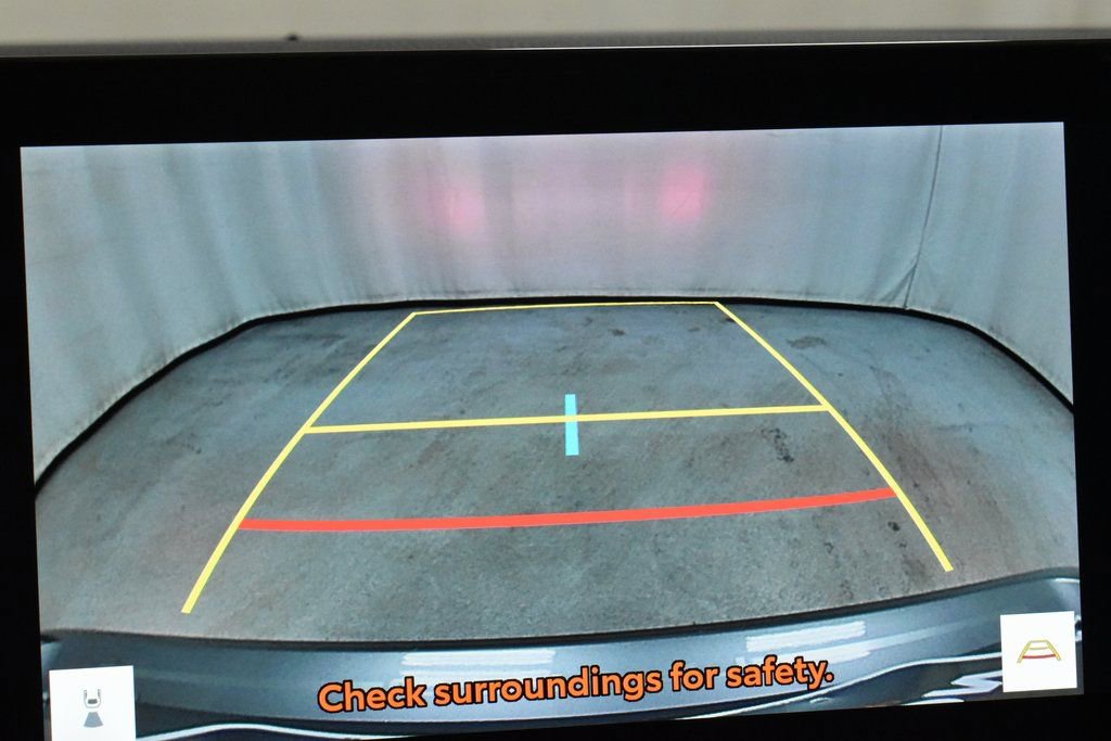 Certified 2025 Toyota Camry XLE image 24