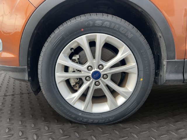 Used 2017 Ford Escape SE AWD/4WD image 27