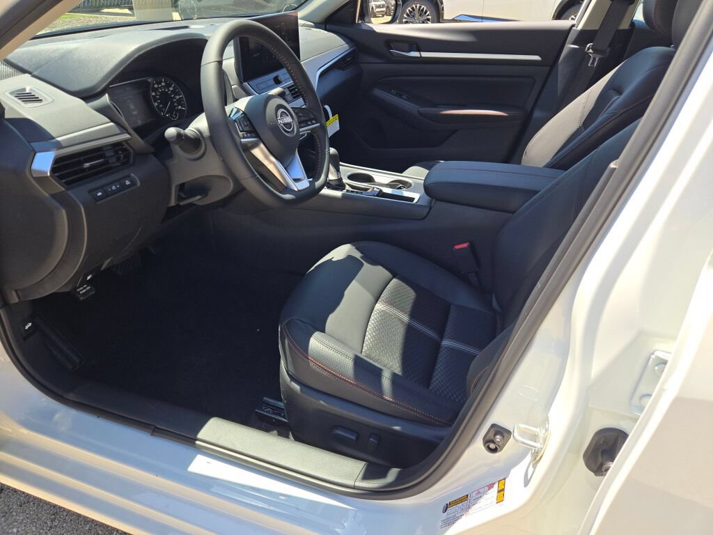 New 2026 Nissan Altima 2.5 SR FWD image 20