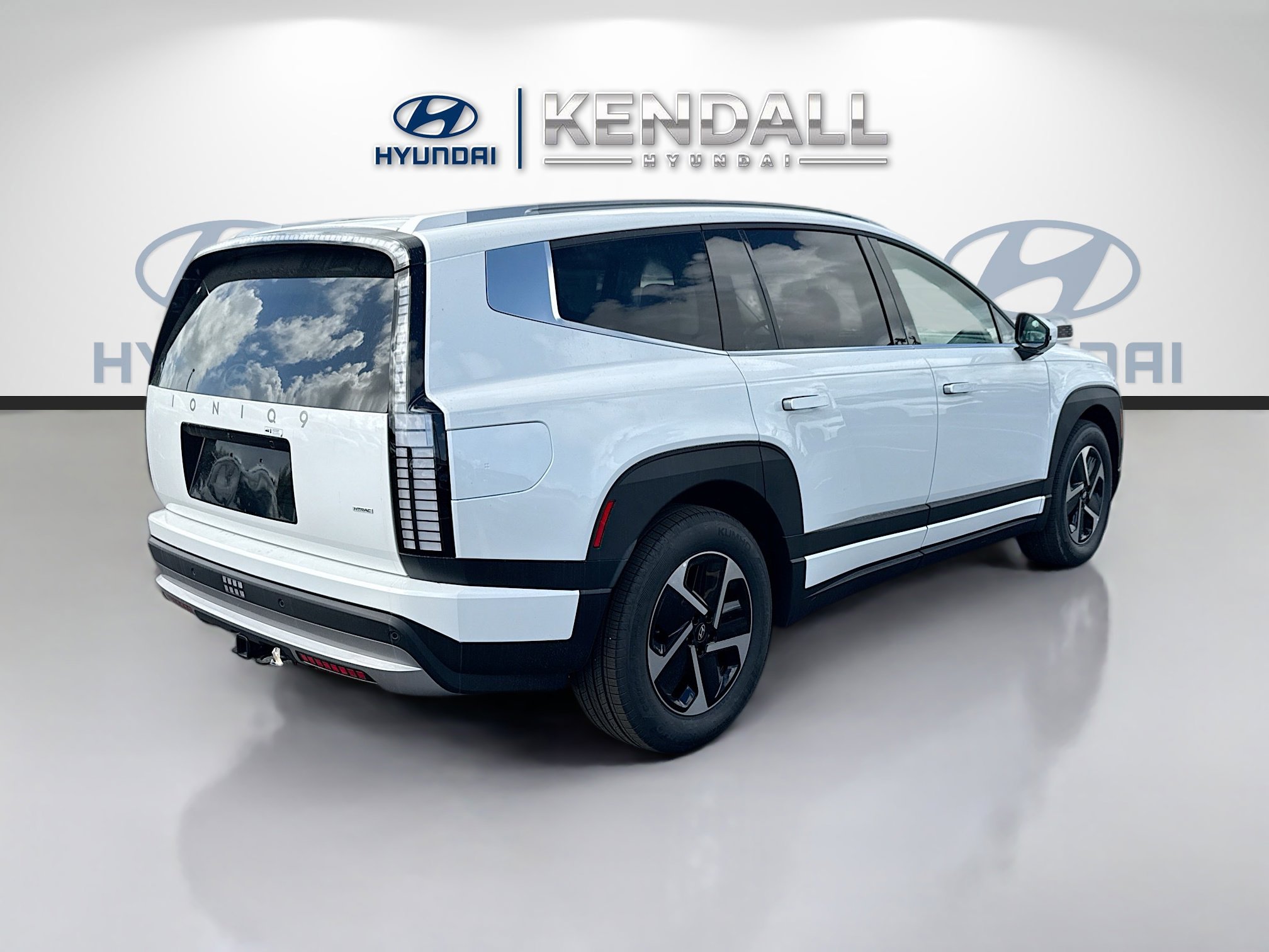 New 2026 Hyundai Ioniq 9 SE image 6