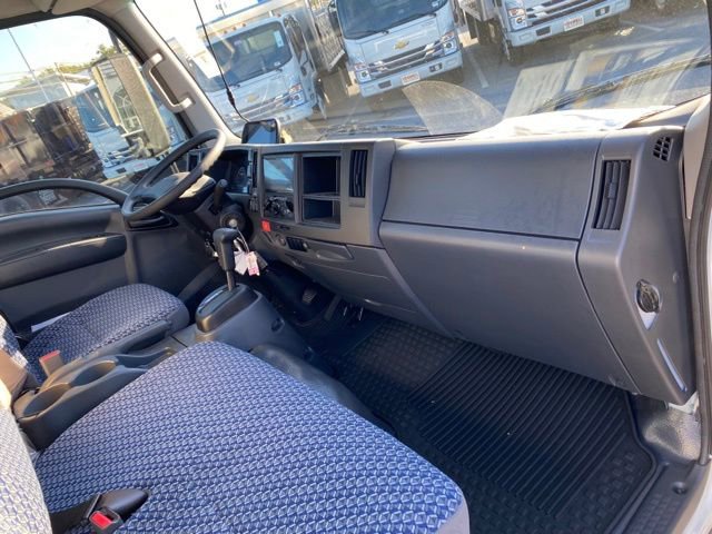 New 2024 Chevrolet Low Cab Forward image 17