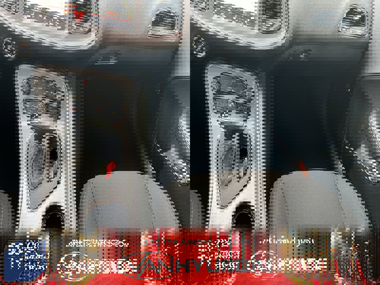 Used 2023 Dodge Challenger R/T w/ Blacktop Package image 32