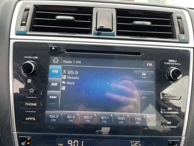 Used 2018 Subaru Outback 2.5i Premium image 16