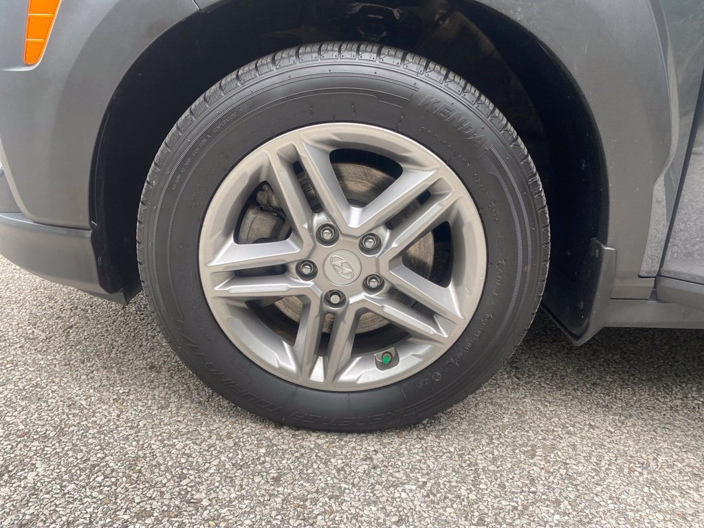 Used 2018 Hyundai Kona SE AWD/4WD image 25