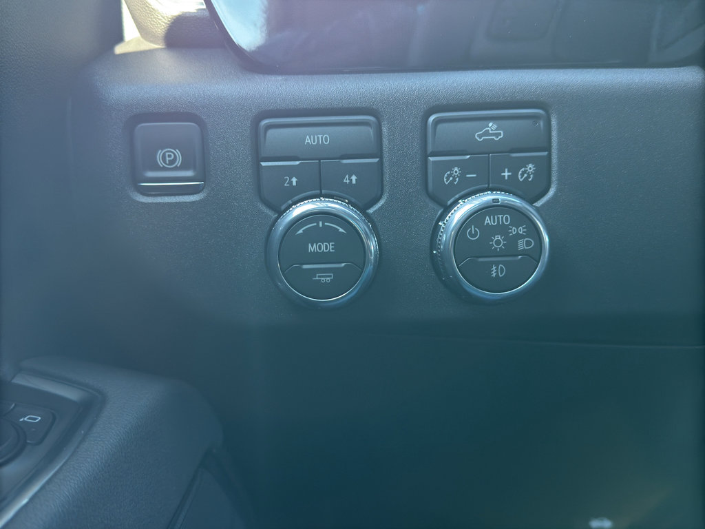 New 2026 GMC Sierra 1500 Elevation image 22