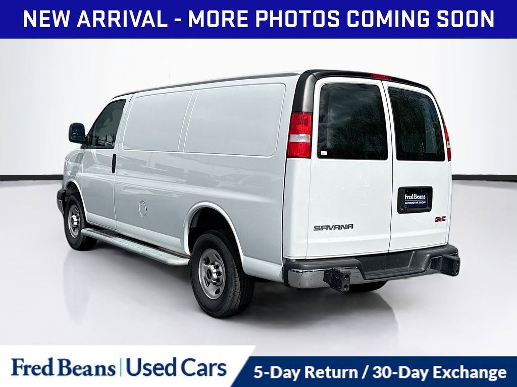 Used 2024 GMC Savana 2500 w/ Driver Convenience Package RWD image 6