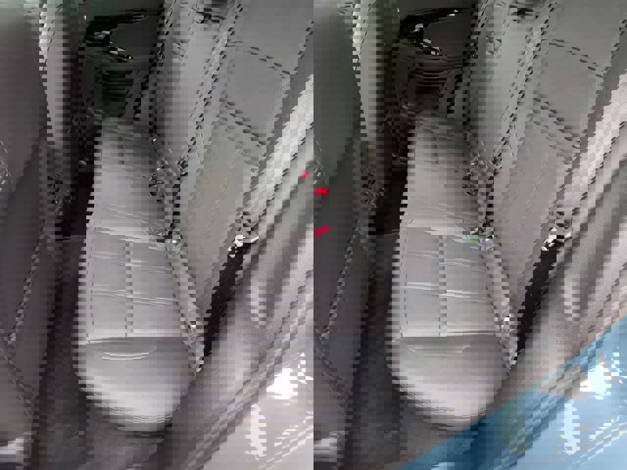 Certified 2025 Land Rover Range Rover Evoque S image 20