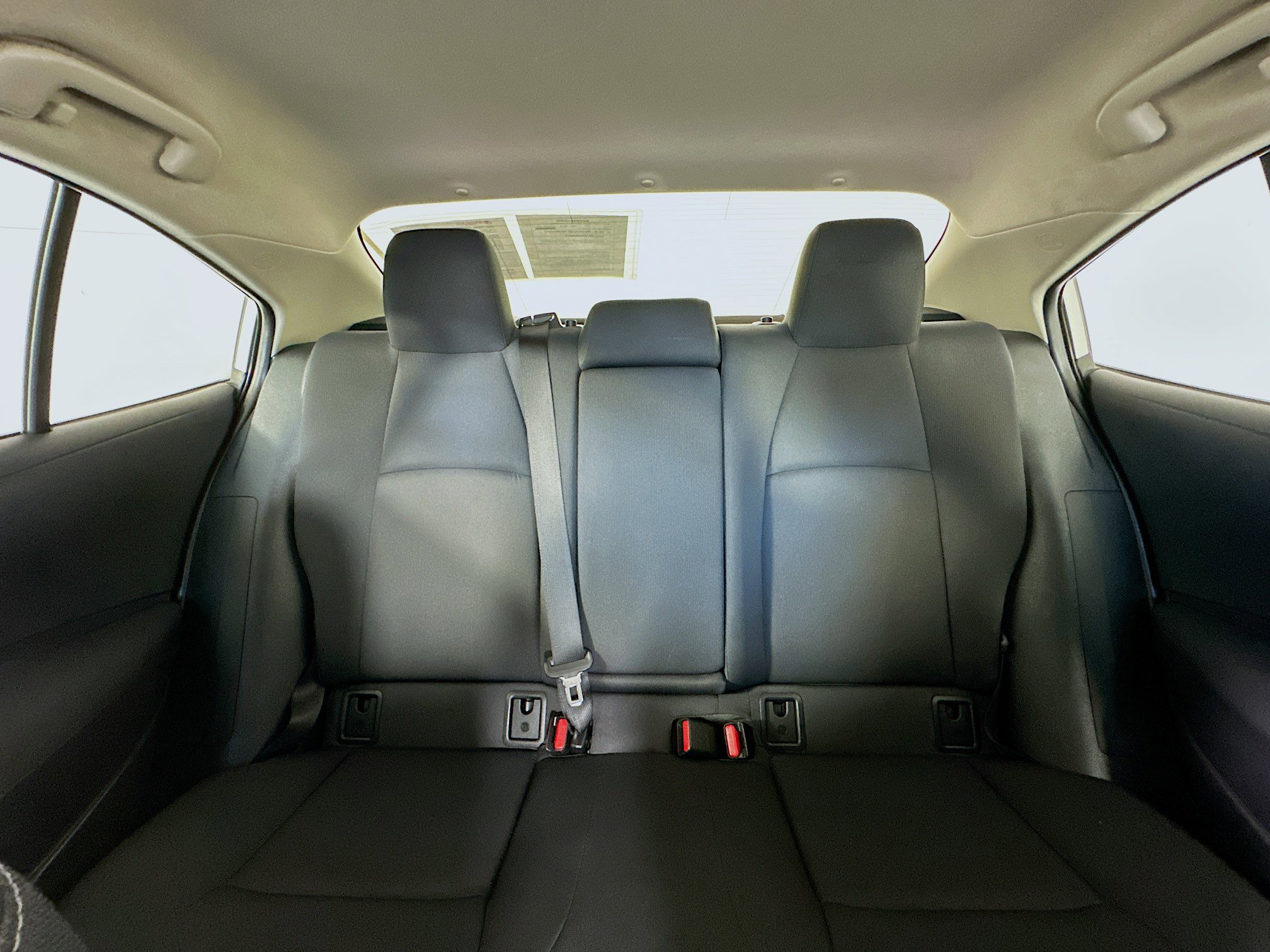 Used 2023 Toyota Corolla LE image 29