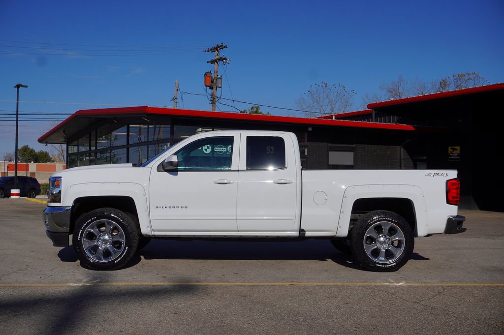 Used 2018 Chevrolet Silverado 1500 LT w/ All Star Edition image 4