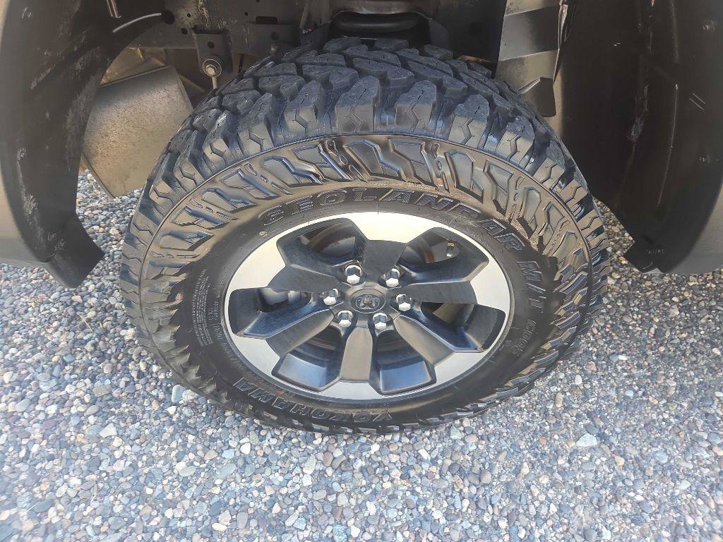 Used 2019 RAM 1500 Rebel AWD/4WD image 23