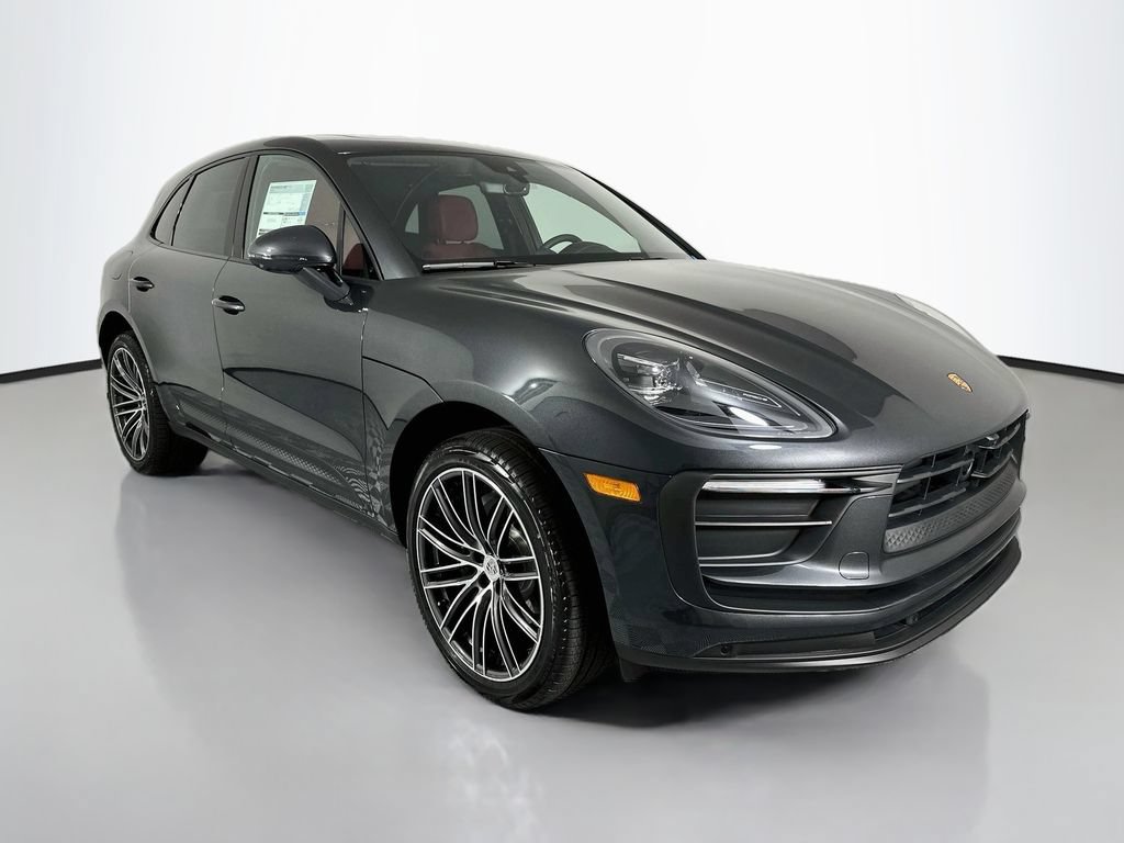 New 2026 Porsche Macan AWD/4WD image 7