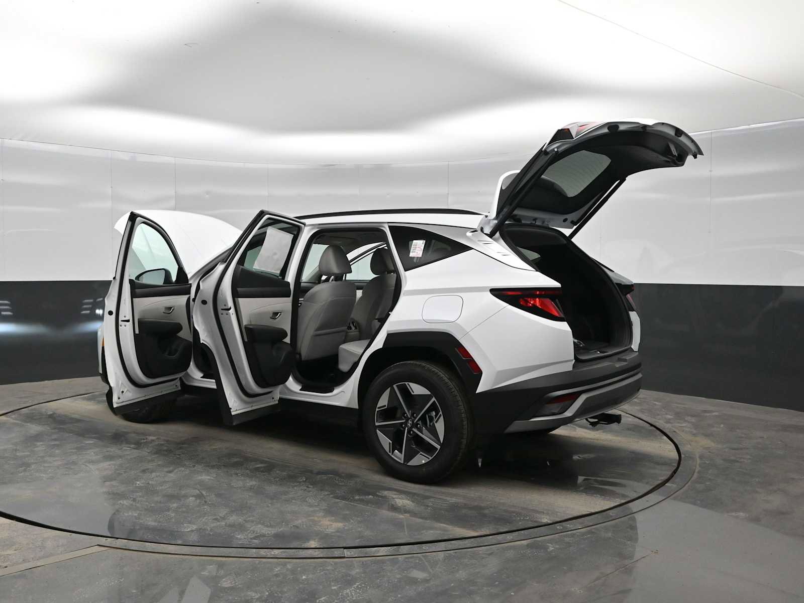 New 2026 Hyundai Tucson SEL w/ Tow & Go Package image 41