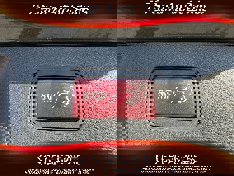 Used 2011 Mercedes-Benz GLK 350 2WD image 17