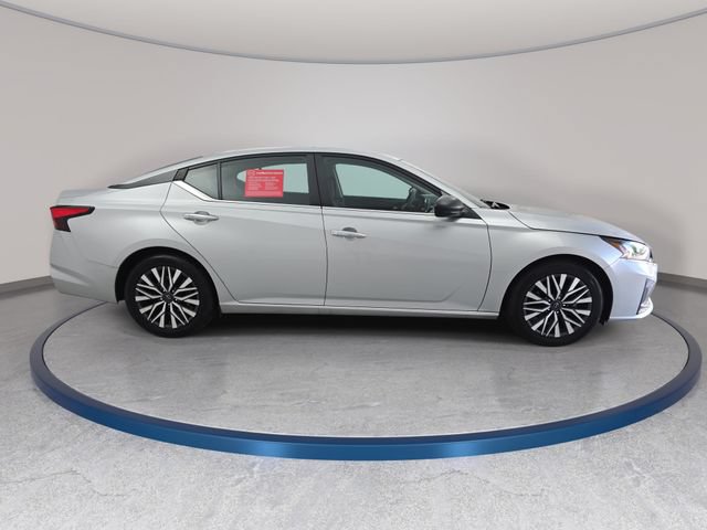 Certified 2024 Nissan Altima 2.5 SV FWD image 4