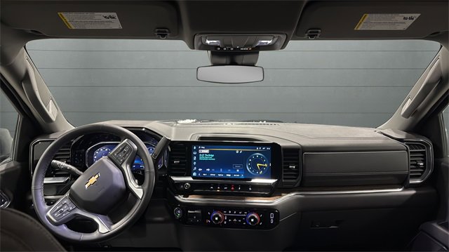 Used 2025 Chevrolet Silverado 1500 LT w/ Z71 Off-Road Package image 10