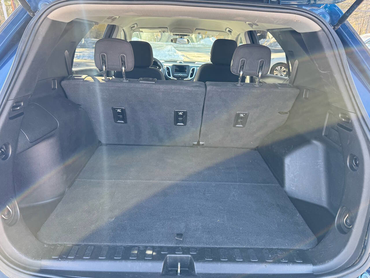 Used 2019 Chevrolet Equinox LT FWD image 17