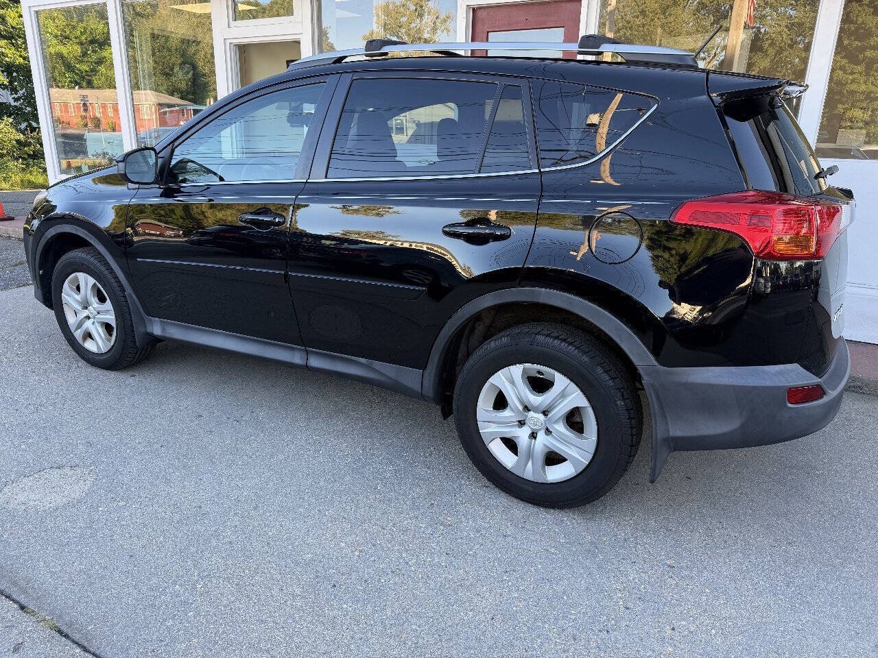 Used 2014 Toyota RAV4 LE AWD/4WD image 36
