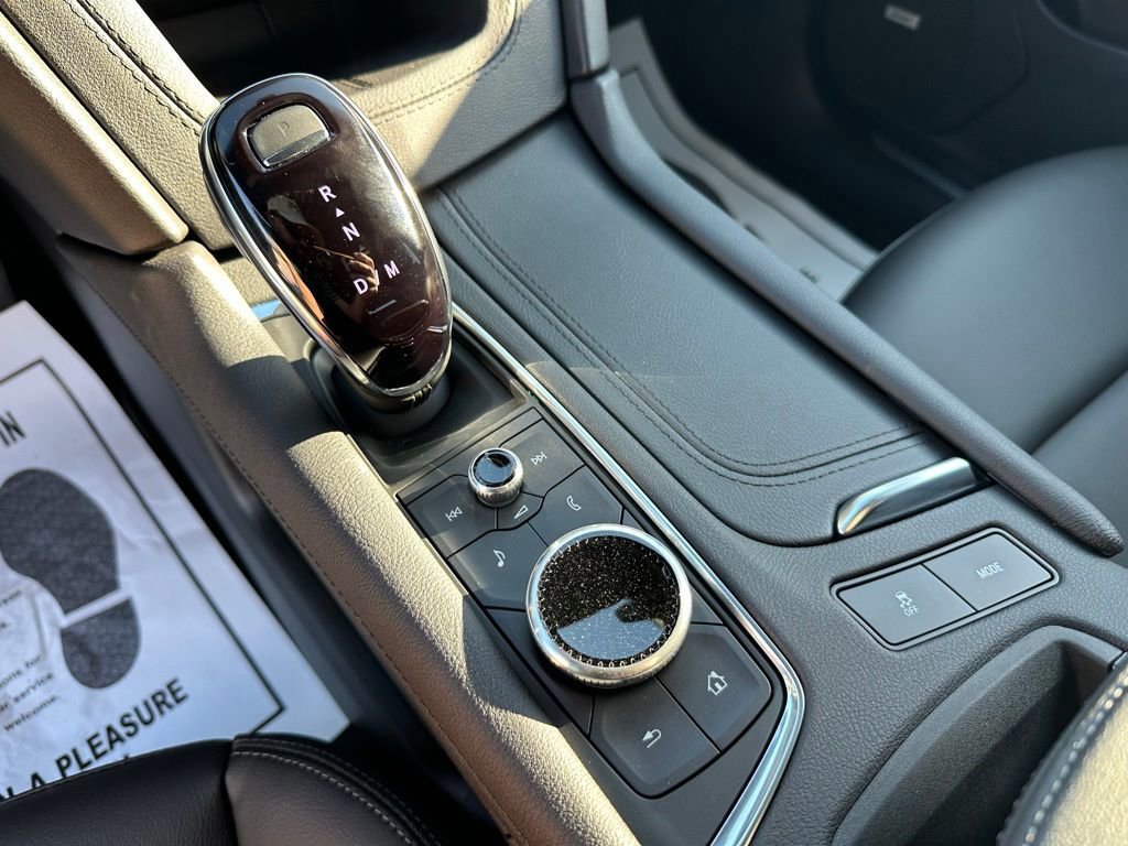 New 2026 Cadillac XT5 Luxury FWD image 26