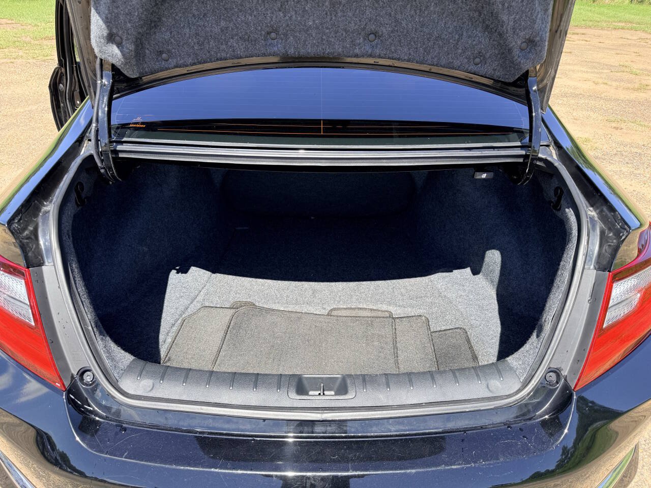 Used 2016 Honda Accord EX-L image 9