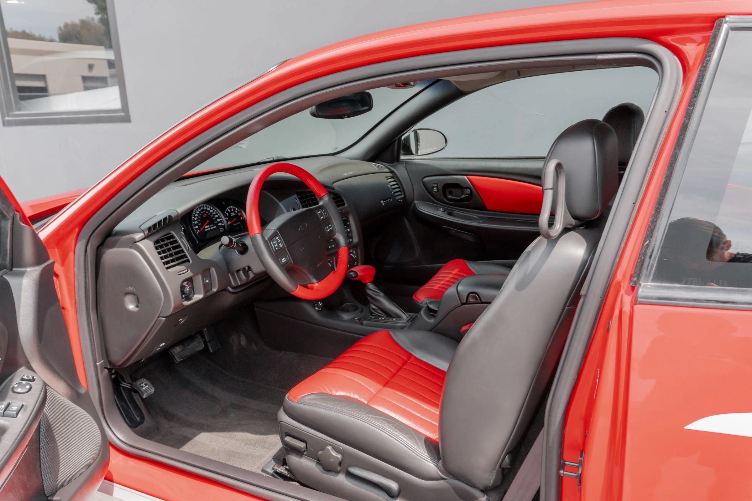Used 2000 Chevrolet Monte Carlo SS FWD image 46