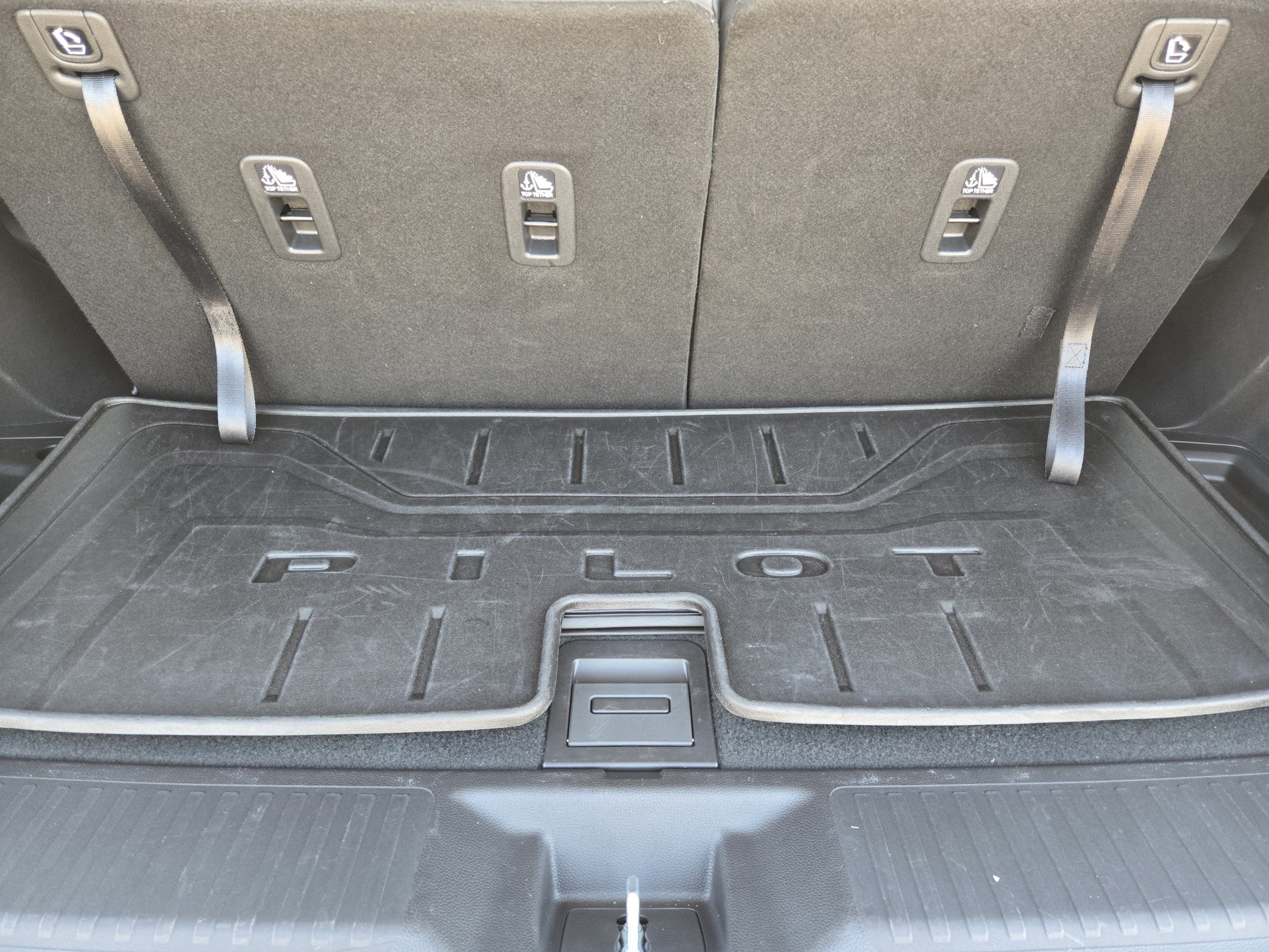 Certified 2025 Honda Pilot Touring image 29