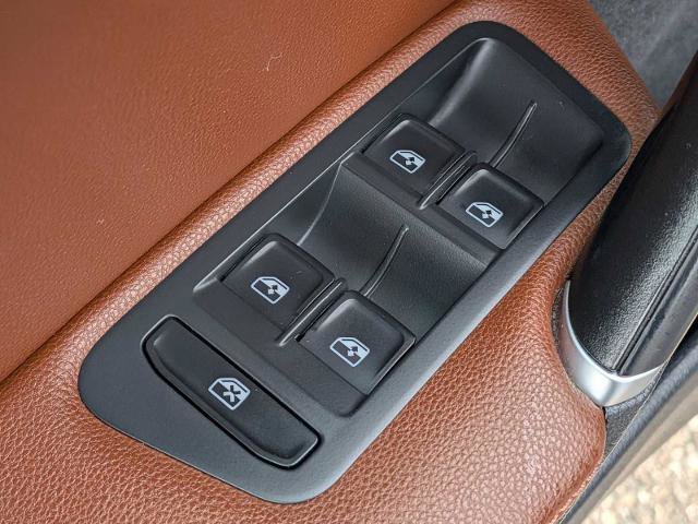 Used 2019 Volkswagen Golf Alltrack S image 17