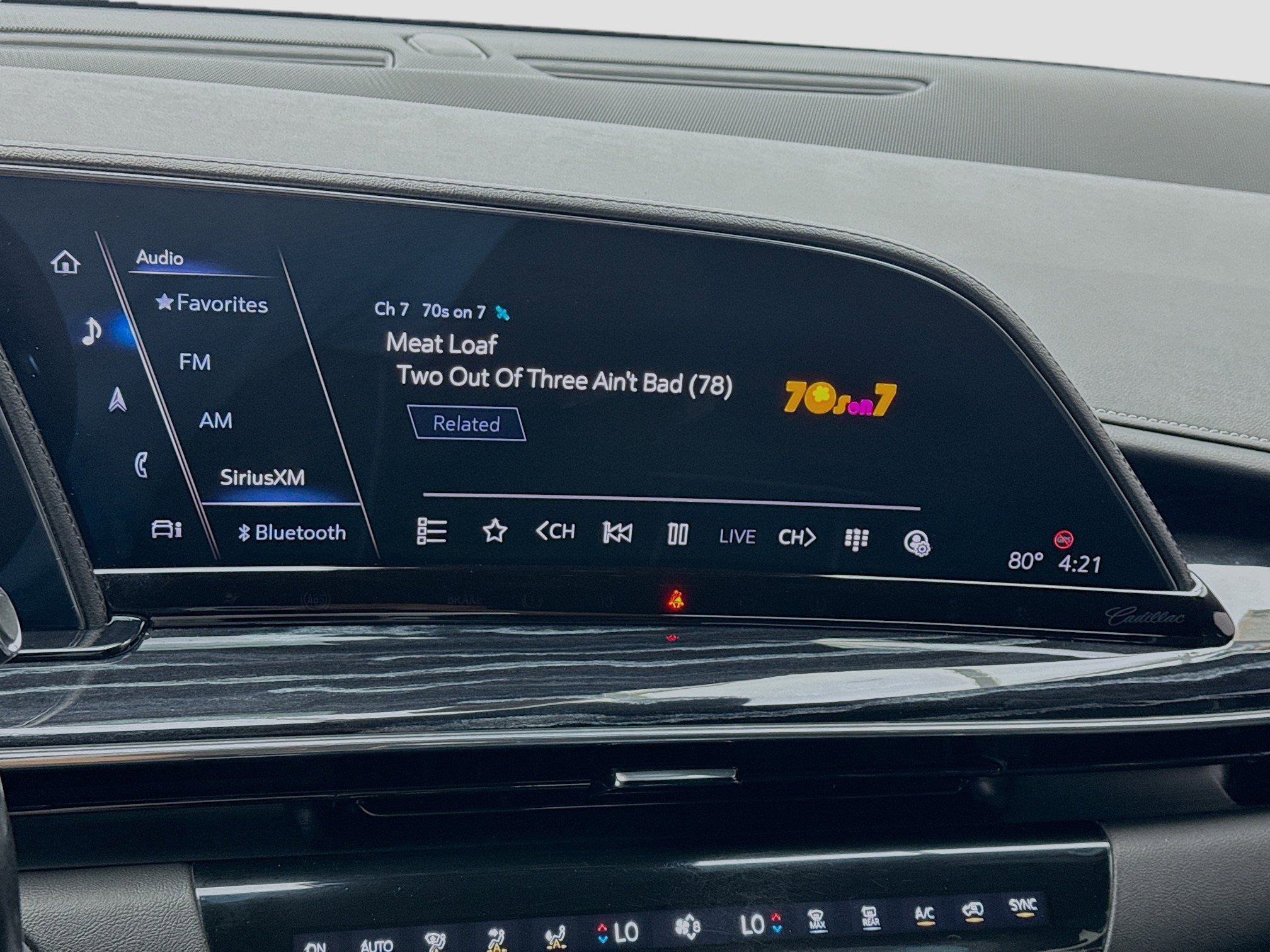 Used 2022 Cadillac Escalade Sport w/ Touring Package image 11