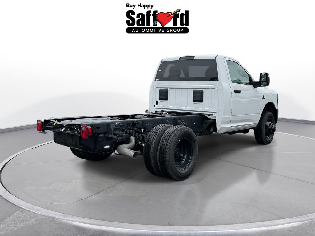 New 2025 RAM 3500 Tradesman AWD/4WD image 9