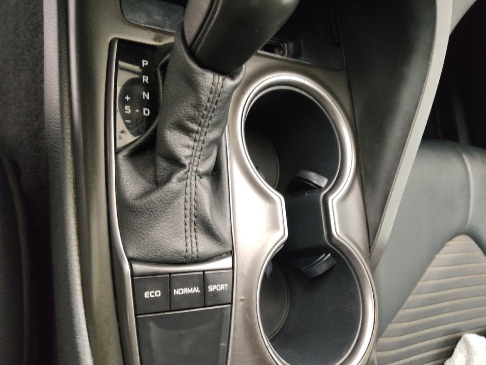 Used 2023 Toyota Camry SE FWD image 26