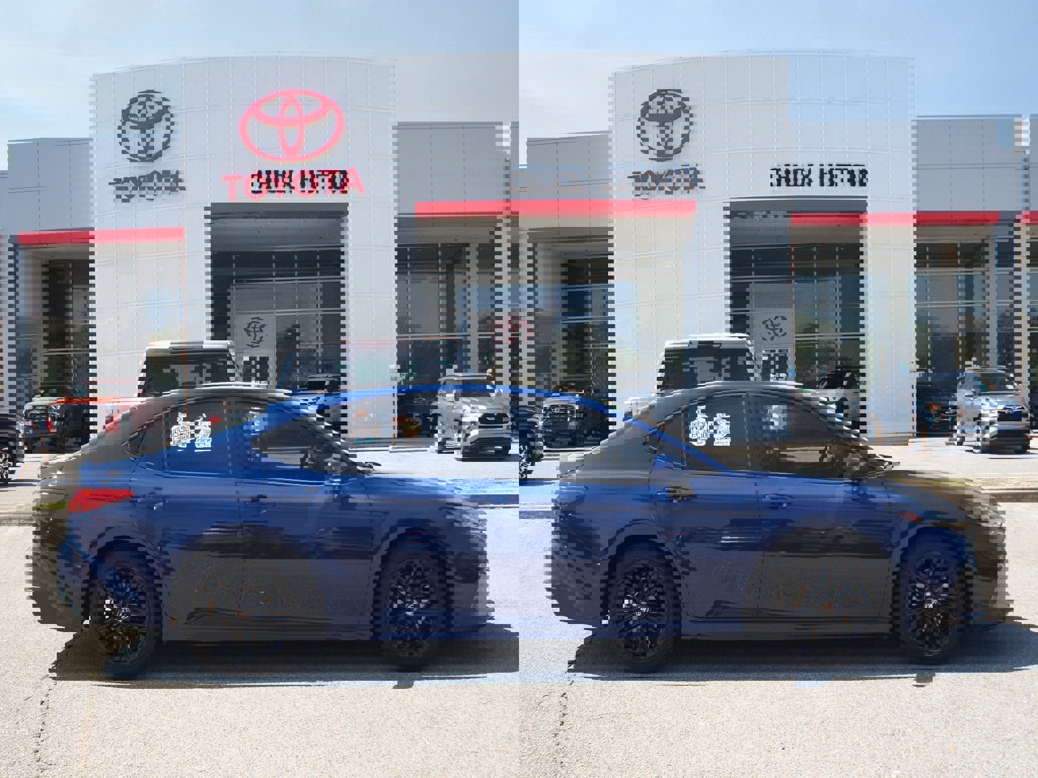 Used 2025 Toyota Camry SE