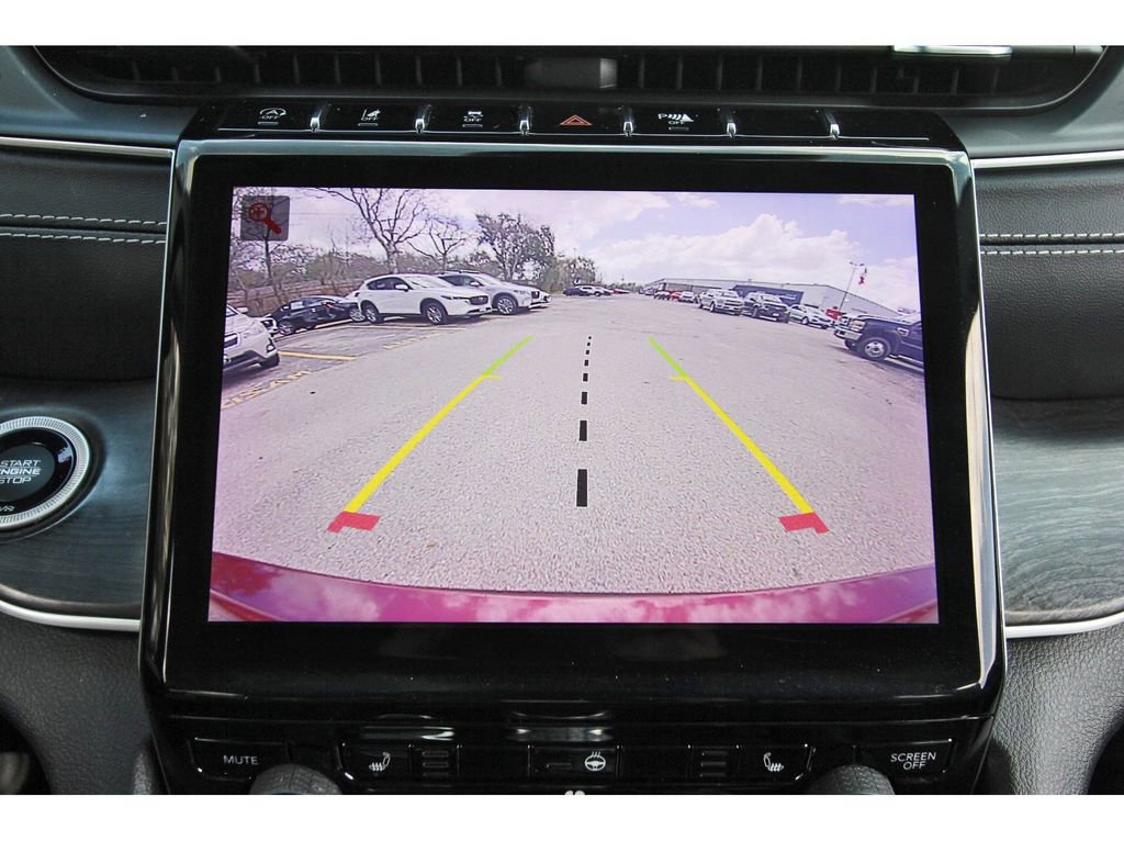 Used 2021 Jeep Grand Cherokee L Limited image 28