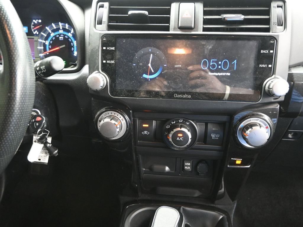 Used 2016 Toyota 4Runner Trail image 29