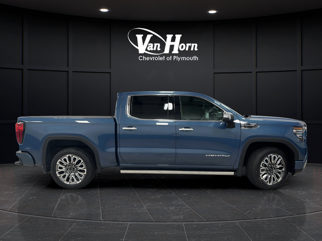 Used 2025 GMC Sierra 1500 Denali Ultimate AWD/4WD image 8