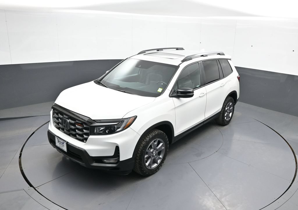 Certified 2024 Honda Passport TrailSport image 35