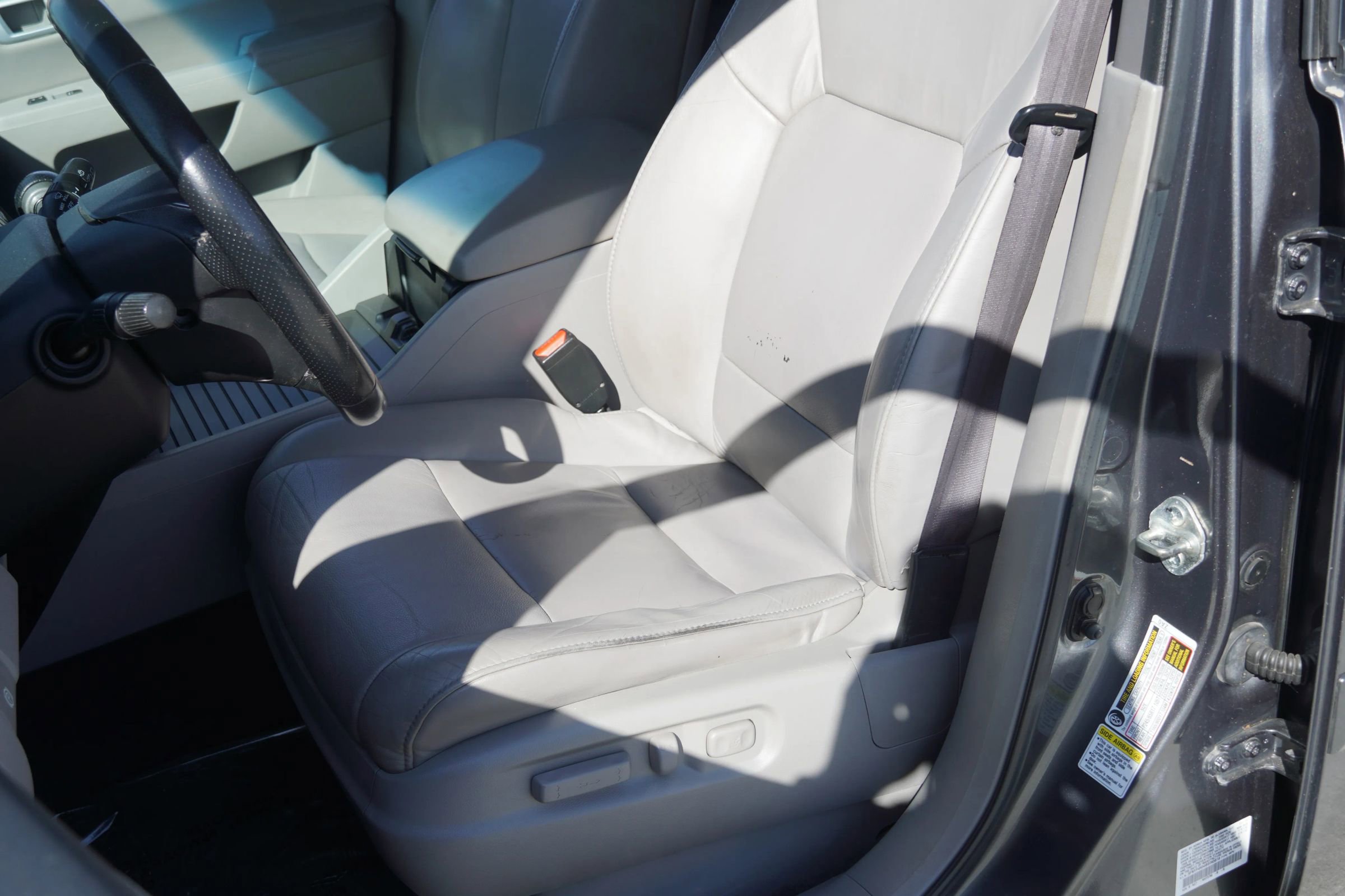 Used 2011 Honda Pilot EX-L image 19