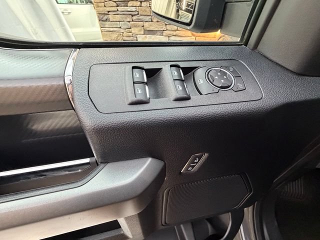 Used 2018 Ford F150 XLT w/ Equipment Group 302A Luxury AWD/4WD image 28