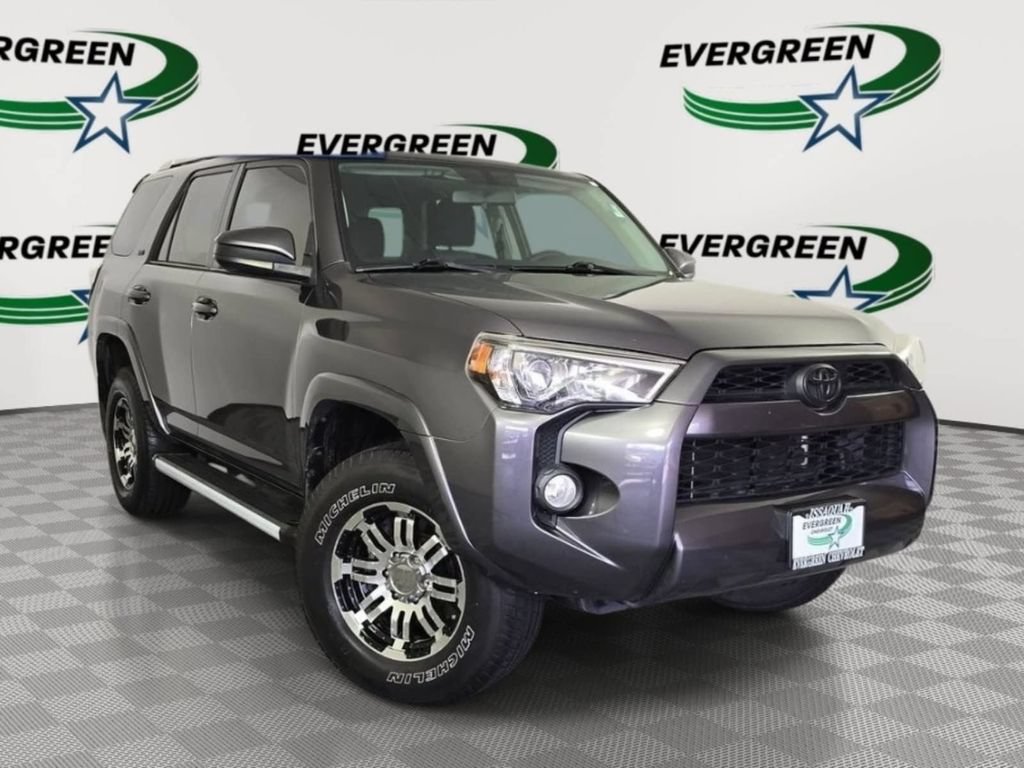 Used 2016 Toyota 4Runner SR5 AWD/4WD image 7