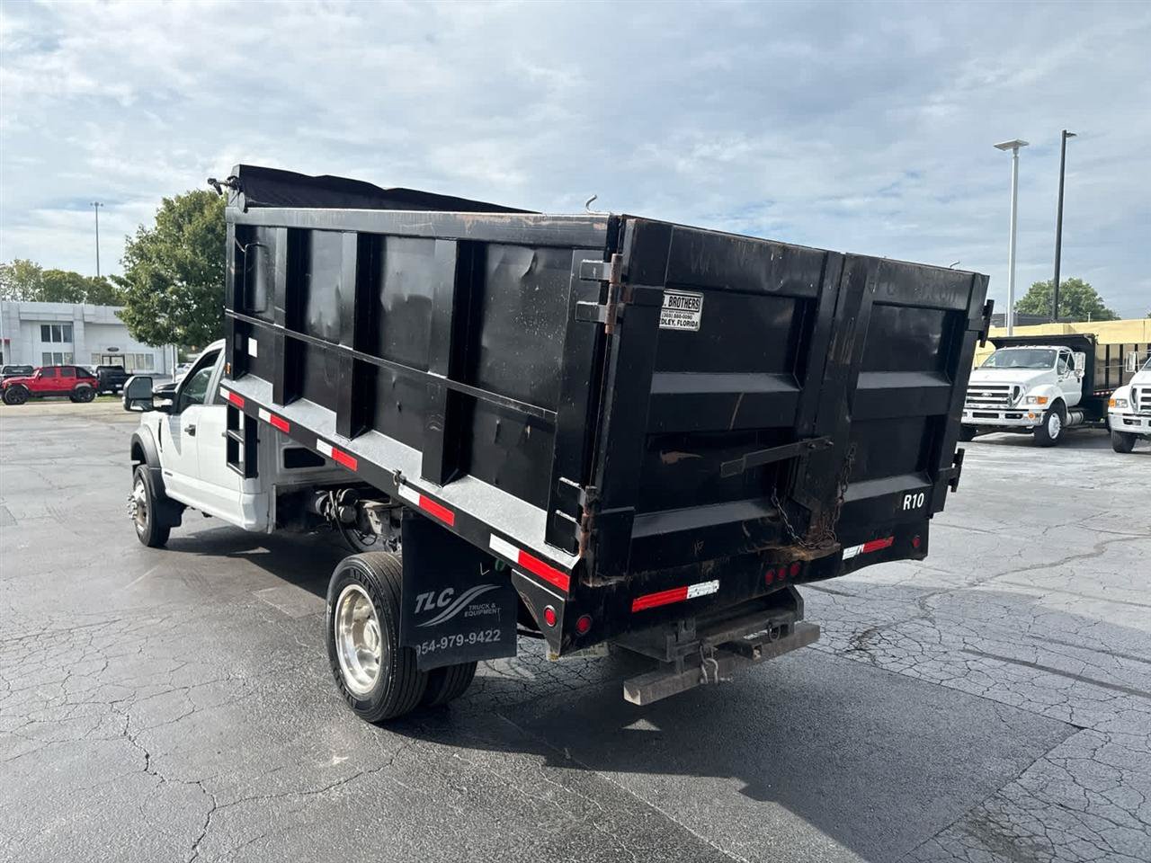 Used 2019 Ford F550 2WD Crew Cab Super Duty w/ Power Equipment Group image 6