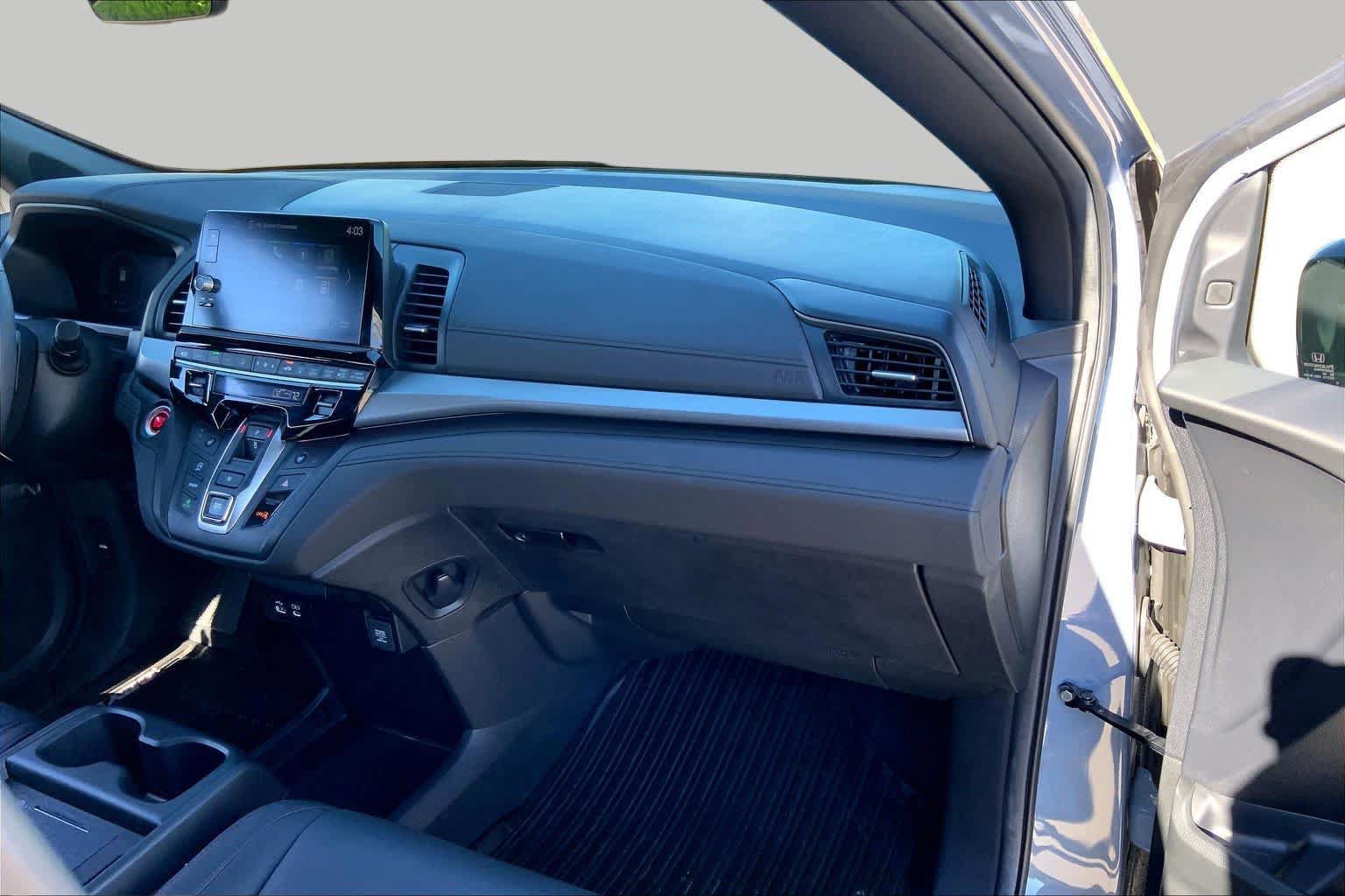 Used 2026 Honda Odyssey Sport-L image 17