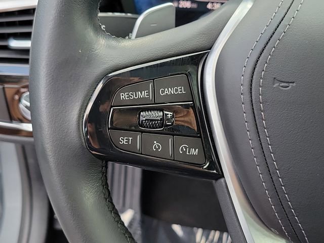 Used 2023 BMW 540i w/ Premium Package image 24