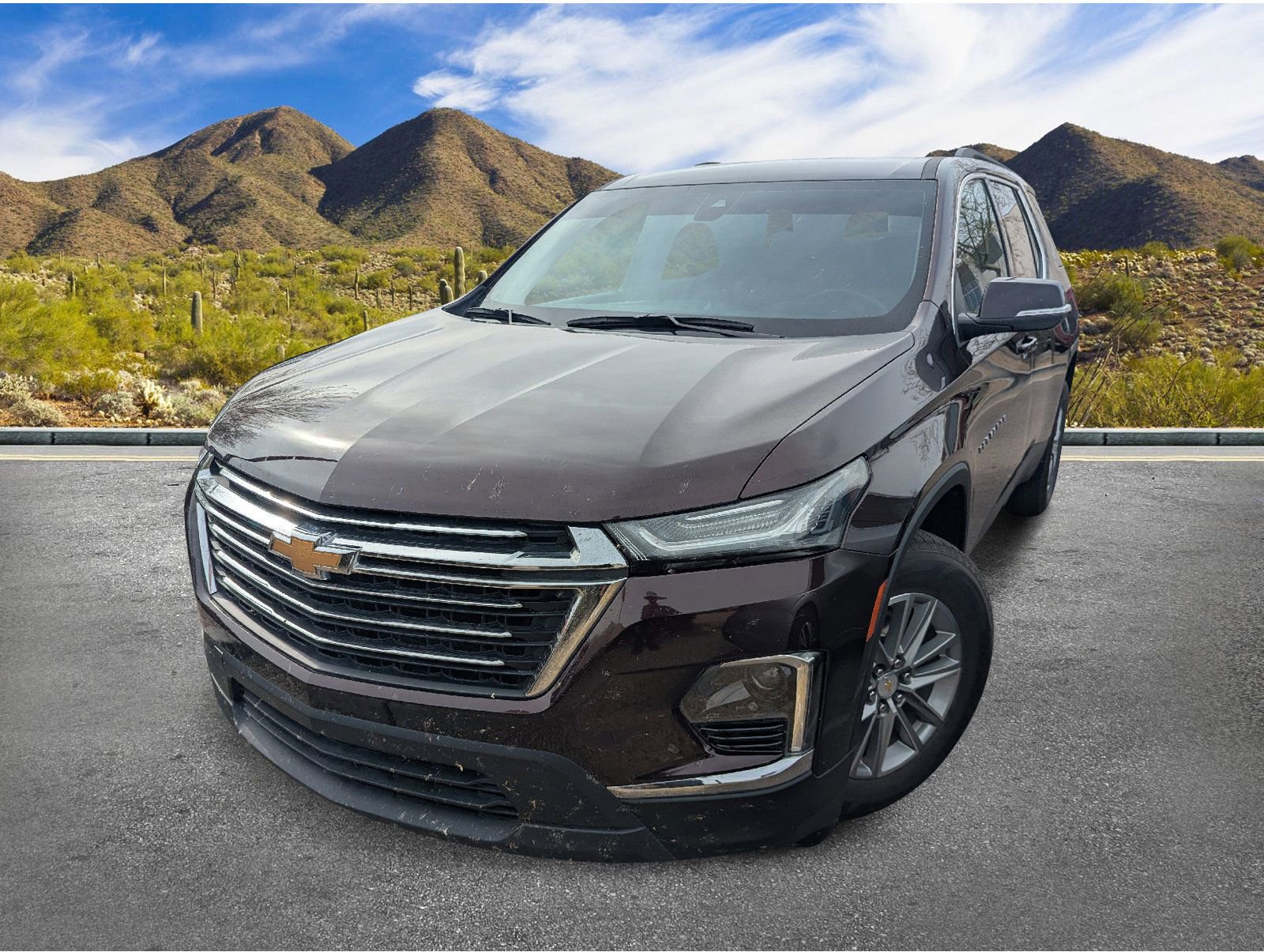 Used 2023 Chevrolet Traverse LT FWD image 11