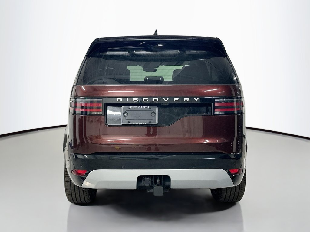 Used 2026 Land Rover Discovery Limited Edition AWD/4WD image 10